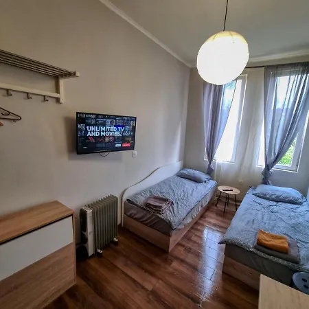 Charming In Center *